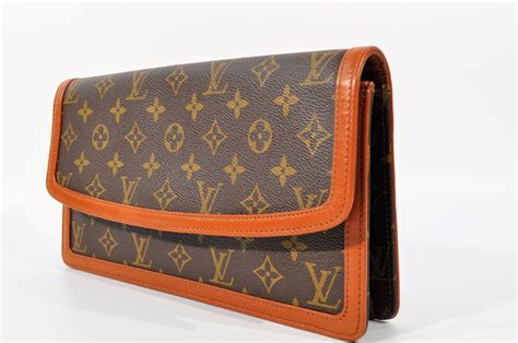 pochette classica louis vuitton|authentic vintage louis vuitton handbags.